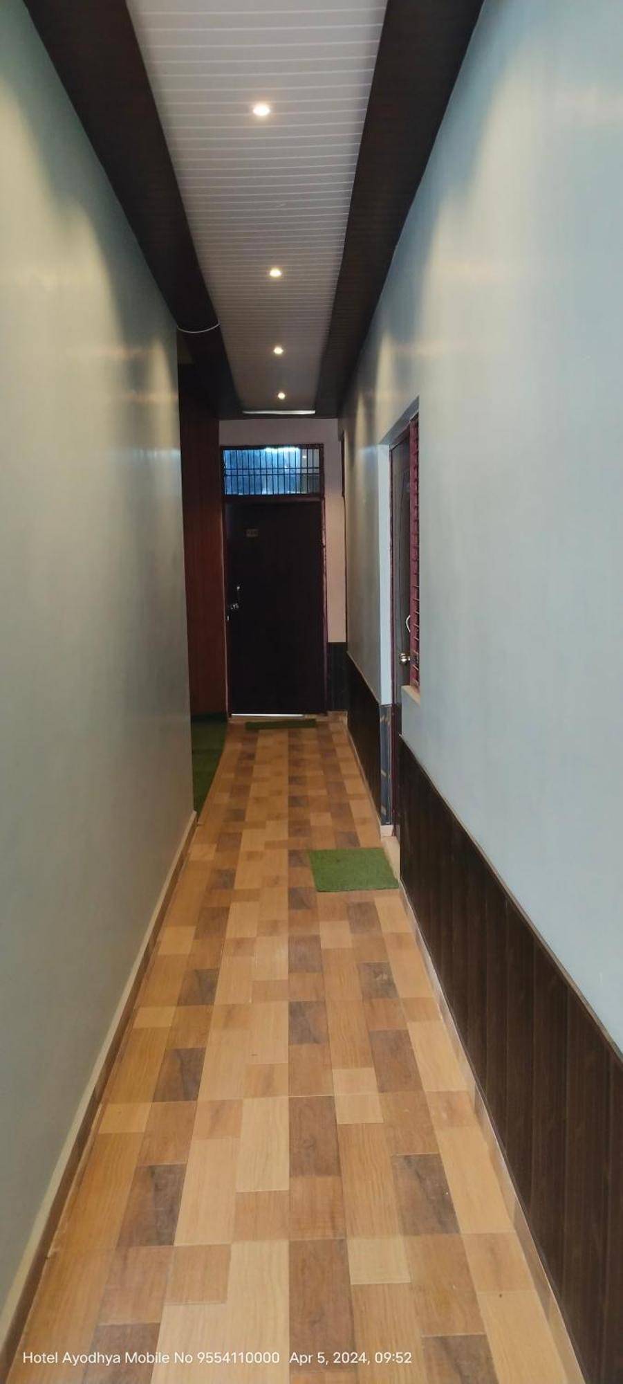 Hotel Ayodhya Paying Guest Екстериор снимка