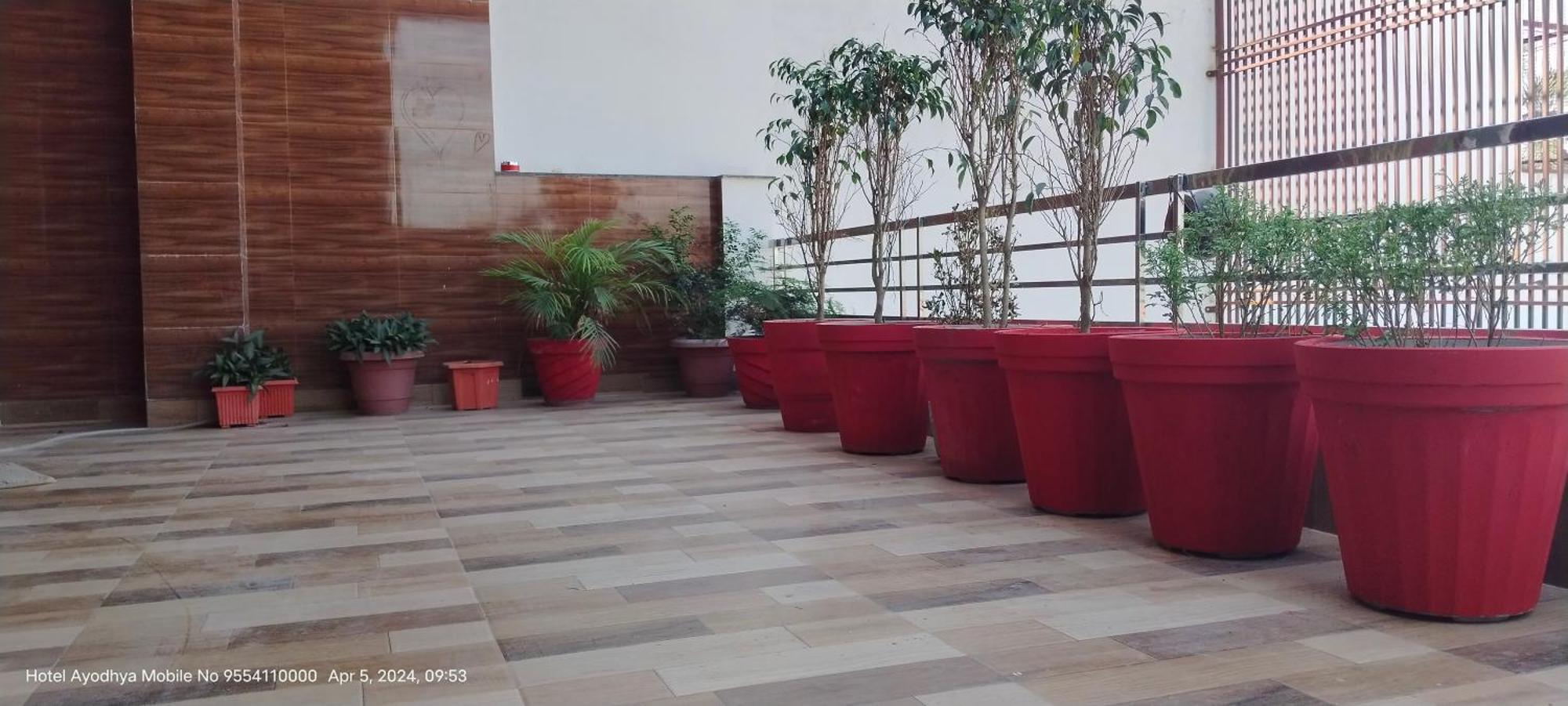 Hotel Ayodhya Paying Guest Екстериор снимка